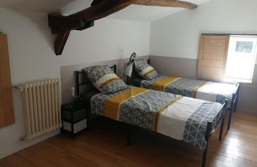 Saint-Etienne-de-Mer-Morte House | maison pleine de charme