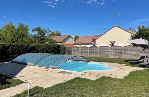 Saint-Andre-les-Vergers House | Maison 180m2 Avec Piscine