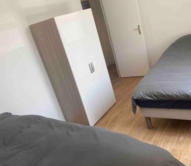 Saint-Aubin-de-Terregatte House | Maison - Mont St Michel à 15 min