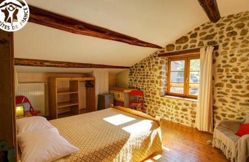 Saint-Didier-sur-Rochefort House | Maison authentique 19e siècle avec jardin et animaux acceptés - FR-1-496-360