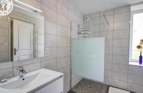 Saint-Didier-sur-Rochefort House | Maison familiale chaleureuse pour 12 pers. avec jardin dans le Forez - FR-1-496-18