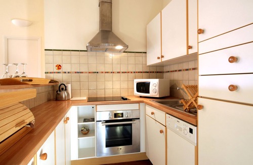 Saint-Felix-de-Tournegat House | Maison d'Artistes in the countryside - Pyrenees view