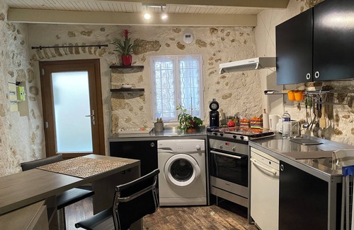 Saint-Genies-de-Fontedit House | Maison de Village 1 Chambre