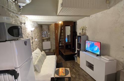 Saint-Genies-de-Fontedit House | Maison de Village 1 Chambre