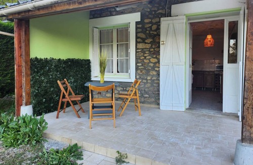 Saint-Germain-du-Corbeis House | Maison Typique Normande