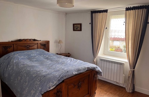 Saint-Hilaire-la-Treille House | Maison de Vacances , Limousin