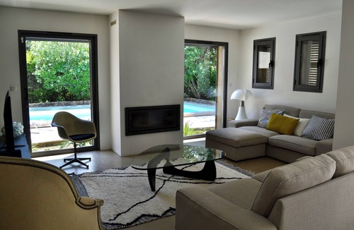 Saint-Laurent-des-Arbres House | Maison de Vacances