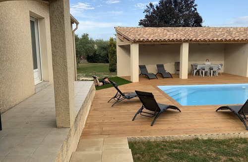 Saint-Laurent-La-Vernede House | Maison de Vacances Pour 10 Personnes + Piscine Privée