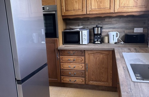 Saint-Laurent-La-Vernede House | Maison de Vacances Avec Jacuzzi