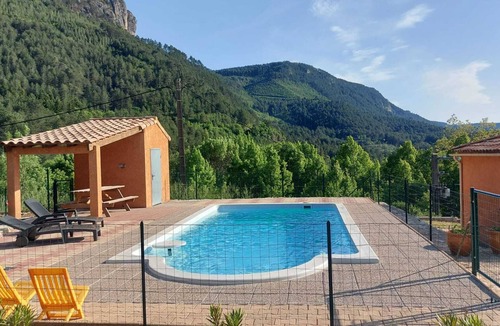 Saint-Pierre-de-la-Fage Villa | Maison* with private pool 20 minutes from Lac du Salagou