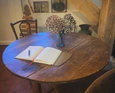 Saint-Pierre-de-Manneville Bed & Breakfast | Maison La folie douce