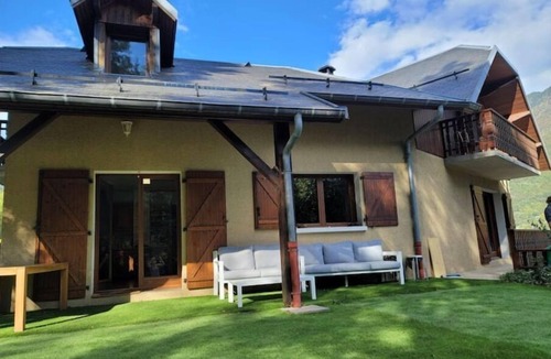 Saint-Remy-de-Maurienne House | Maison Familiale Vallée