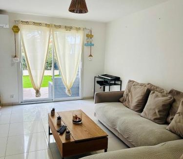Villeneuve-les-Maguelone Villa | Maison proche plage