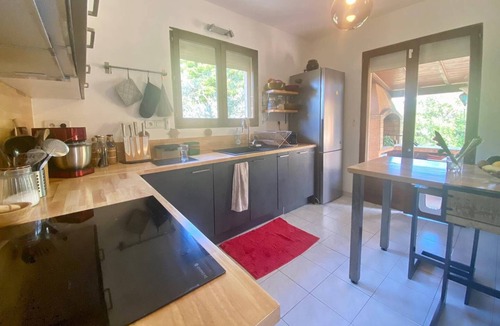 Villeneuve-les-Maguelone House | Maison de Village Proche Plage