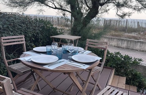 Frontignan Villa | Maison Front de Mer Aresquiers | Direct beach access | 4 bedrooms