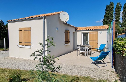 Le Grand-Village-Plage House | Maison Grand Village, Meublé de Tourisme 2 * Registration N° : 1748500005992
