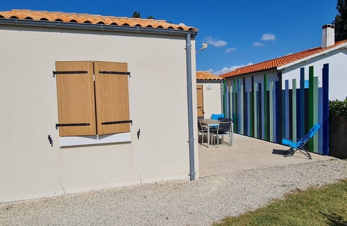 Le Grand-Village-Plage House | Maison Grand Village, Meublé de Tourisme 2 * Registration N° : 1748500005992