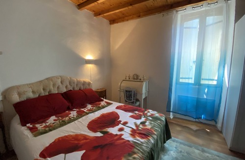 Montreal House | Maison Gasconne Dans la Campagne Gersoise