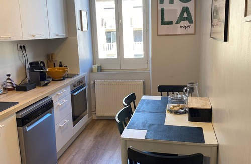 Bagneres-de-Luchon House | MAISON GERMÈS - CENTRAL & STANDING (capacity 15 people) - Near Parking