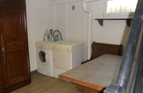 Echenoz-la-Meline House | Maison gite complète à Vesoul