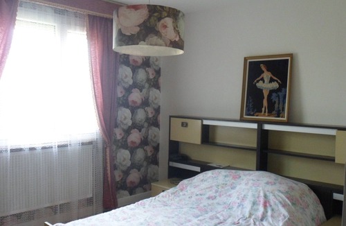 Echenoz-la-Meline House | Maison gite complète à Vesoul