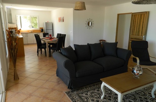 Orgnac-l'Aven House | Maison Grenat. Vacation home with private pool,