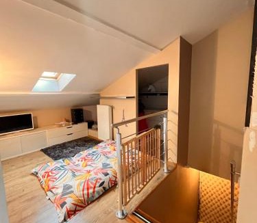 Abrest Villa | Maison Grillon - Maison proche de Vichy avec piscine