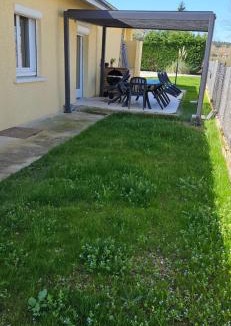 Priay Apartment | maison guy