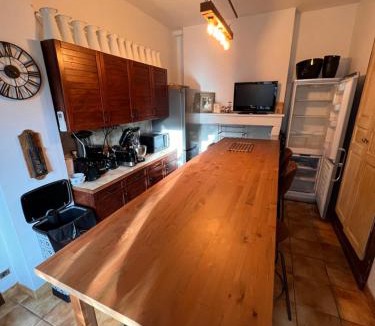 Lere House | Maison Henriette