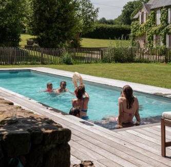 Saint-Pierre-Langers Bed & Breakfast | Maison Hyacinthe