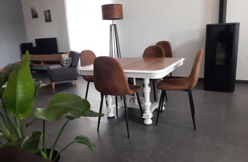 Soissons-sur-Nacey House | Maison Indépendante