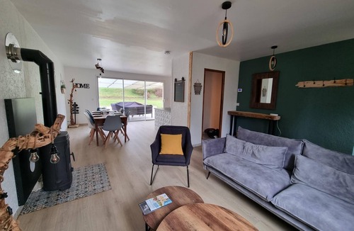 Bazegney Cottage | Maison Indépendante Pour des Vacances en Famille Dans la Campagne Vosgienne