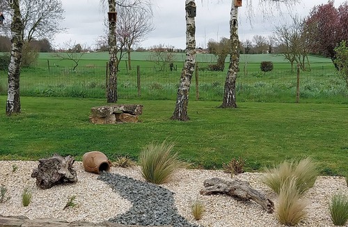 Chavagnes-les-Redoux House | Maison Individuelle Avec Grand Terrain Clos . Animaux de Compagnie Acceptés