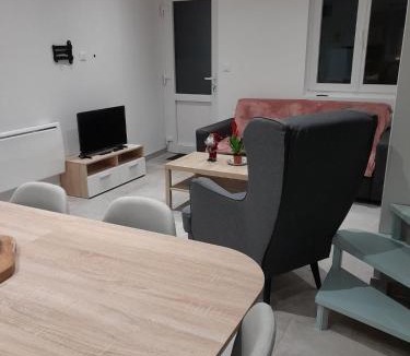 Revin House | MAISON INDEPENDANTE