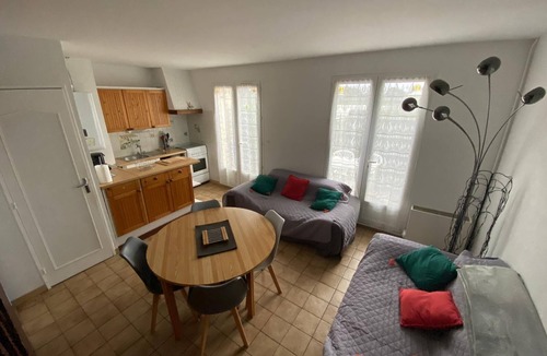 Courseulles-sur-Mer House | Maison Individuel du Centre Équestre - Proche mer