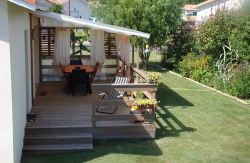Parentis-en-Born House | Maison individuelle avec terrasse et jardin