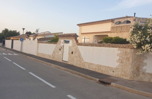 Lunel House | Maison Individuelle 3 Chambres 100 m2 Et Piscine Équipée Clime