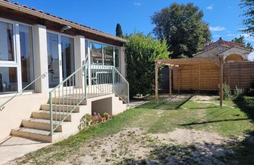 Roquemaure House | Maison individuelle 90m2 avec véranda et piscine
