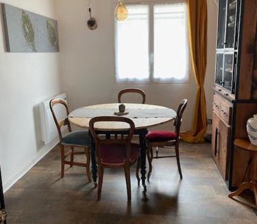 Monthion House | Maison individuelle avec piscine entourée de montagnes