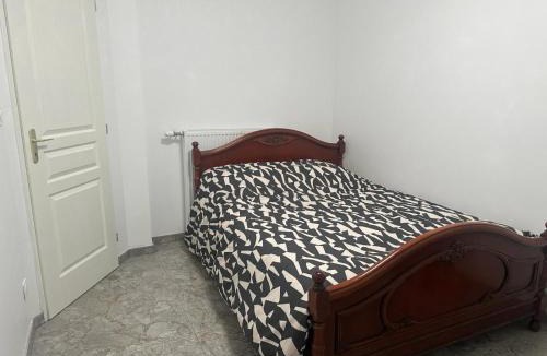 Lieusaint House | maison individuelles pour 16 personnes