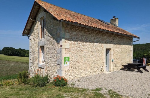Montignac-le-Coq House | Maison isolée avec piscine privée et spa, Charente - FR-1-653-4