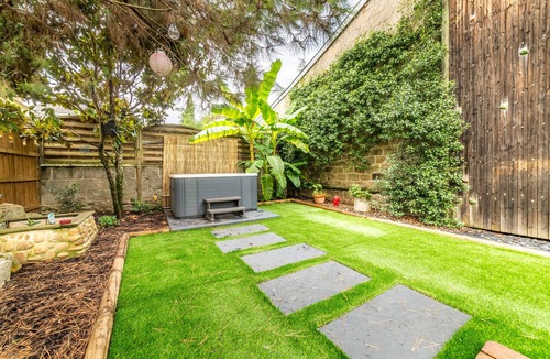 Brive-la-Gaillarde House | Maison Jacuzzi