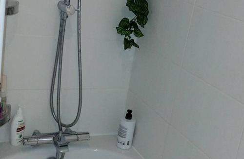 Quartier Sapins-Chatelet-Lombardie House | Maison Jardin AU Calme A 5min DU Centre Ville