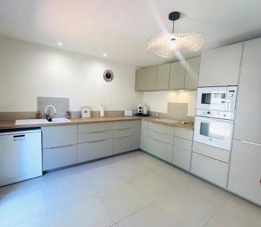 Cournonterral Apartment | Maison jardin proche Montpellier et plages