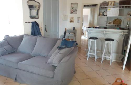 Corme Ecluse House | Maison jasmin