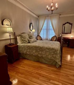 Centre-Ville Apartment | Maison Jodoin - Suite Albert