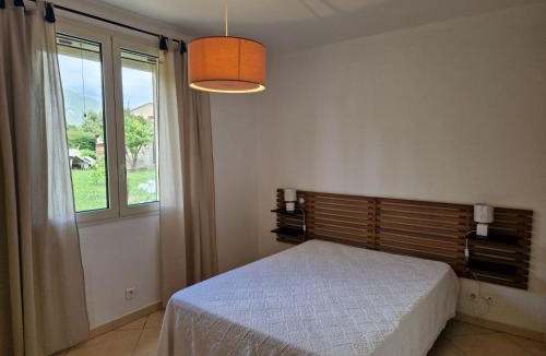 Linguizzetta Apartment | Maison jumelée clôturée