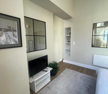 Saint-Omer House | Maison L'Esperance chic et calme