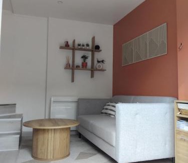 La Meilleraie-Tillay House | Maison La Bulle d'Héloïse