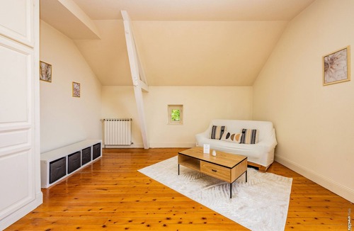 Cahuzac-sur-Vere House | Maison La Fauvette - Countryside - Garden